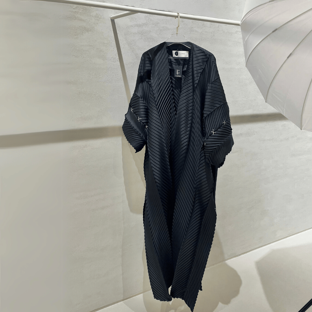 Linear Taffeta Abaya